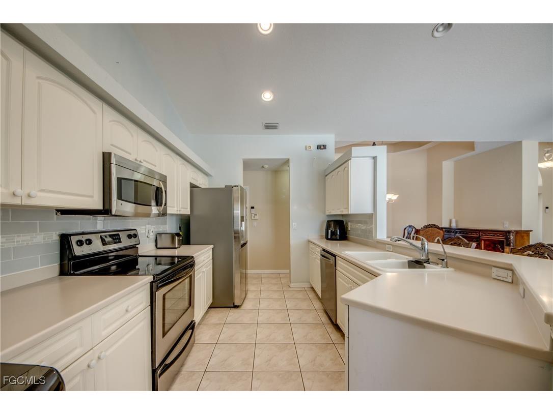 1324 NE 23rd Terrace Cape Coral FL 33909 2026001778 image4