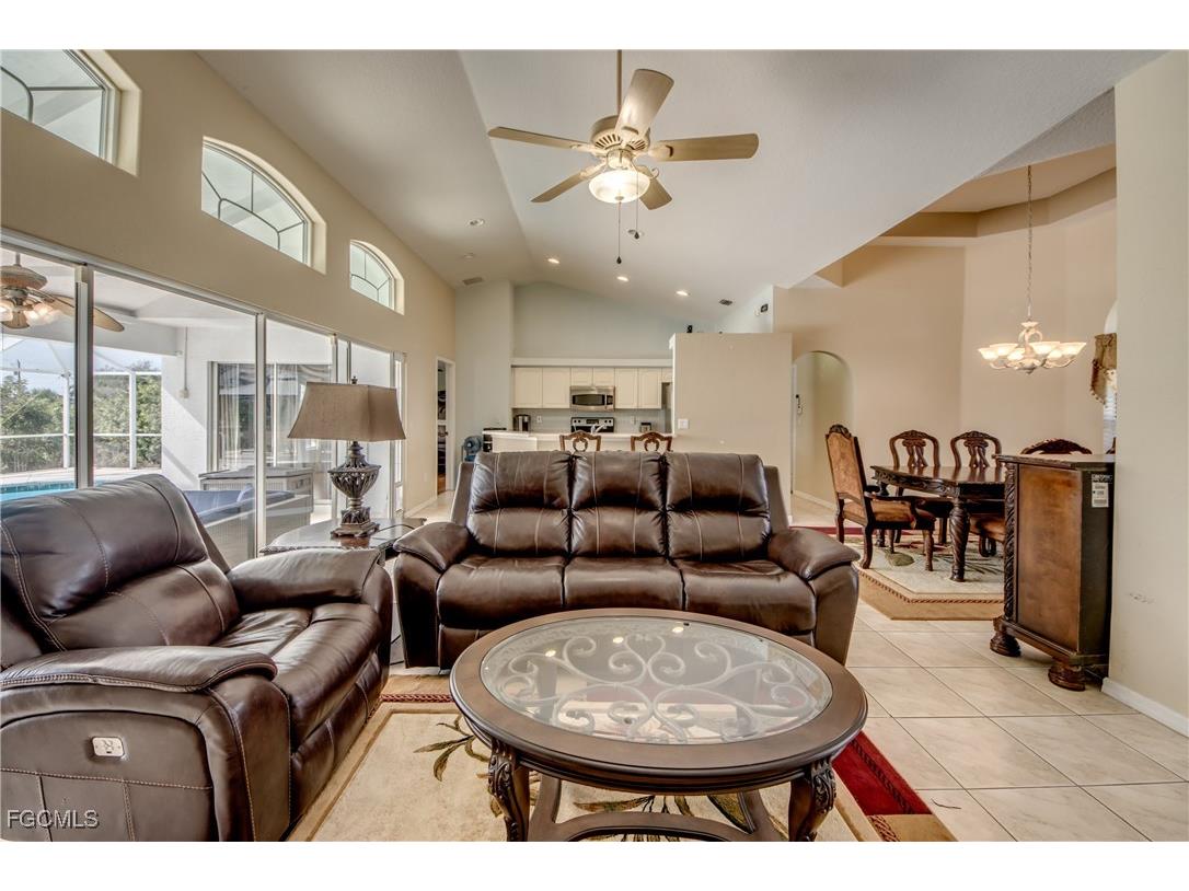 1324 NE 23rd Terrace Cape Coral FL 33909 2026001778 image8