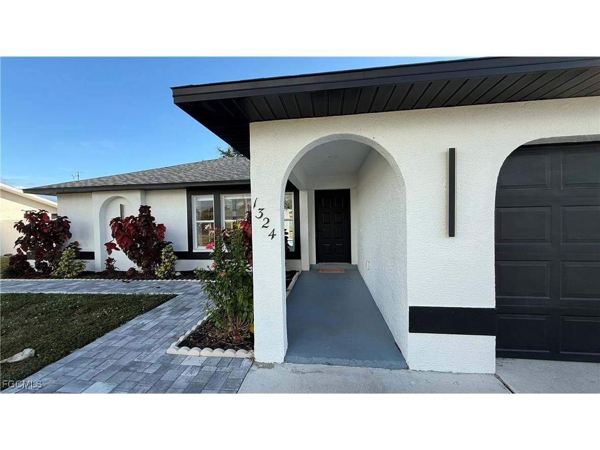 1324 SE 22nd Terrace Cape Coral FL 33990 2025017236 image16