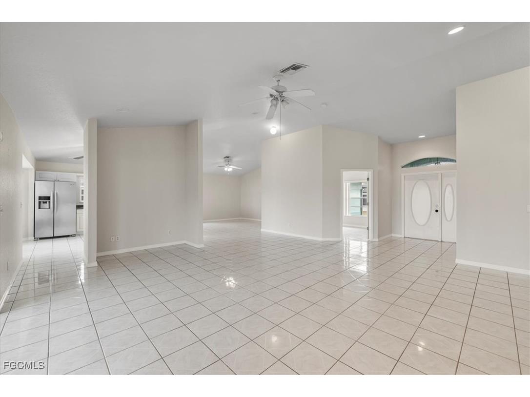 1324 SW 8th Court Cape Coral FL 33991 2025022928 image2