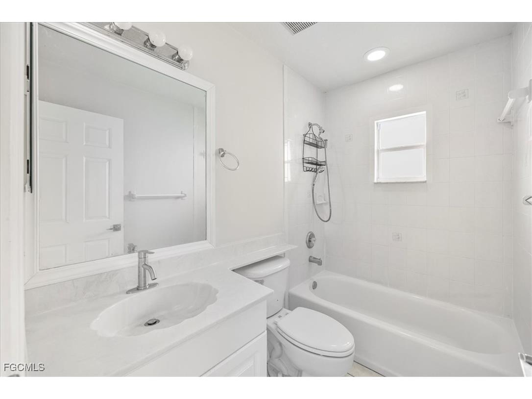 1324 SW 8th Court Cape Coral FL 33991 2025022928 image26