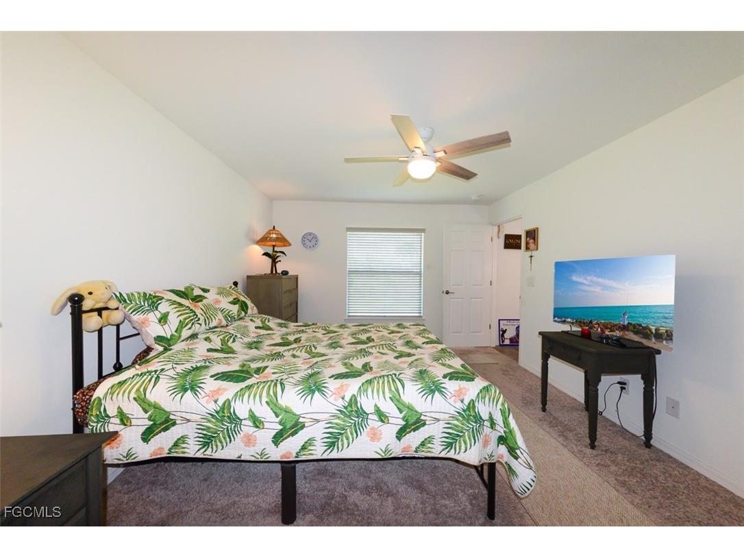 1324 SW 8th Place Cape Coral FL 33991 2025019528 image14