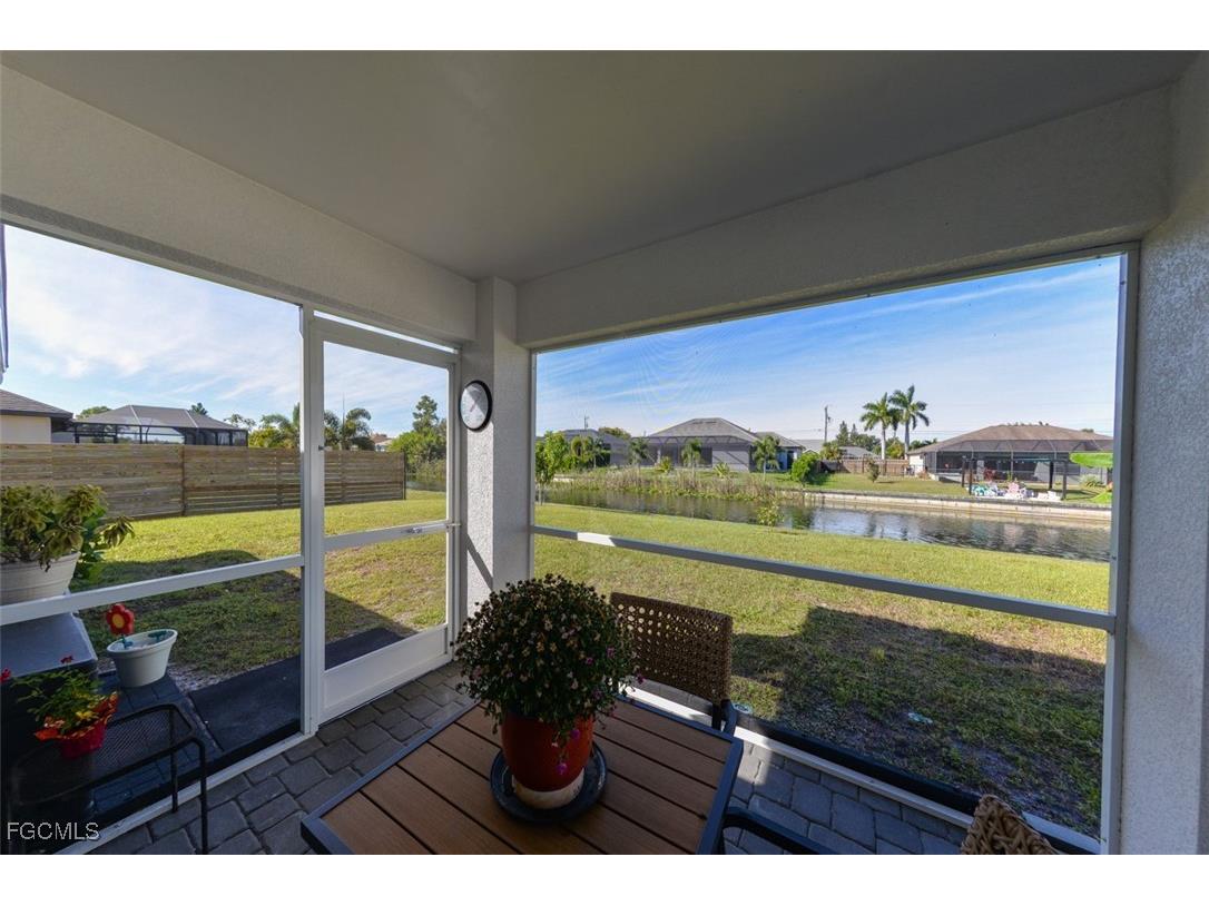 1324 SW 8th Place Cape Coral FL 33991 2025019528 image36