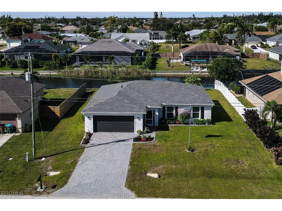 1324 SW 8th Place Cape Coral FL 33991 2025019528 image37