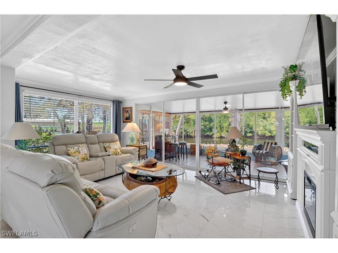 1324 Thompson Street North Fort Myers FL 33903 226008196 image11