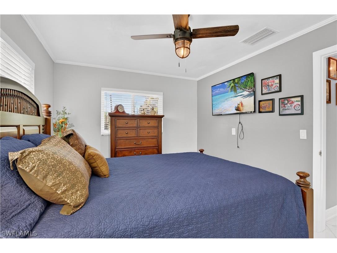1324 Thompson Street North Fort Myers FL 33903 226008196 image28