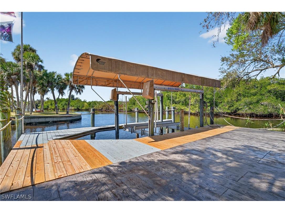 1324 Thompson Street North Fort Myers FL 33903 226008196 image47