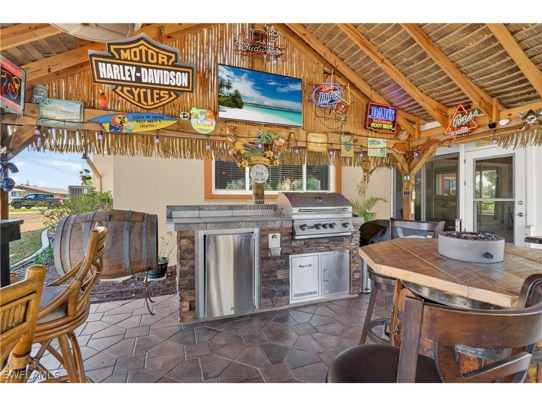 1324 Thompson Street North Fort Myers FL 33903 226008196 image5