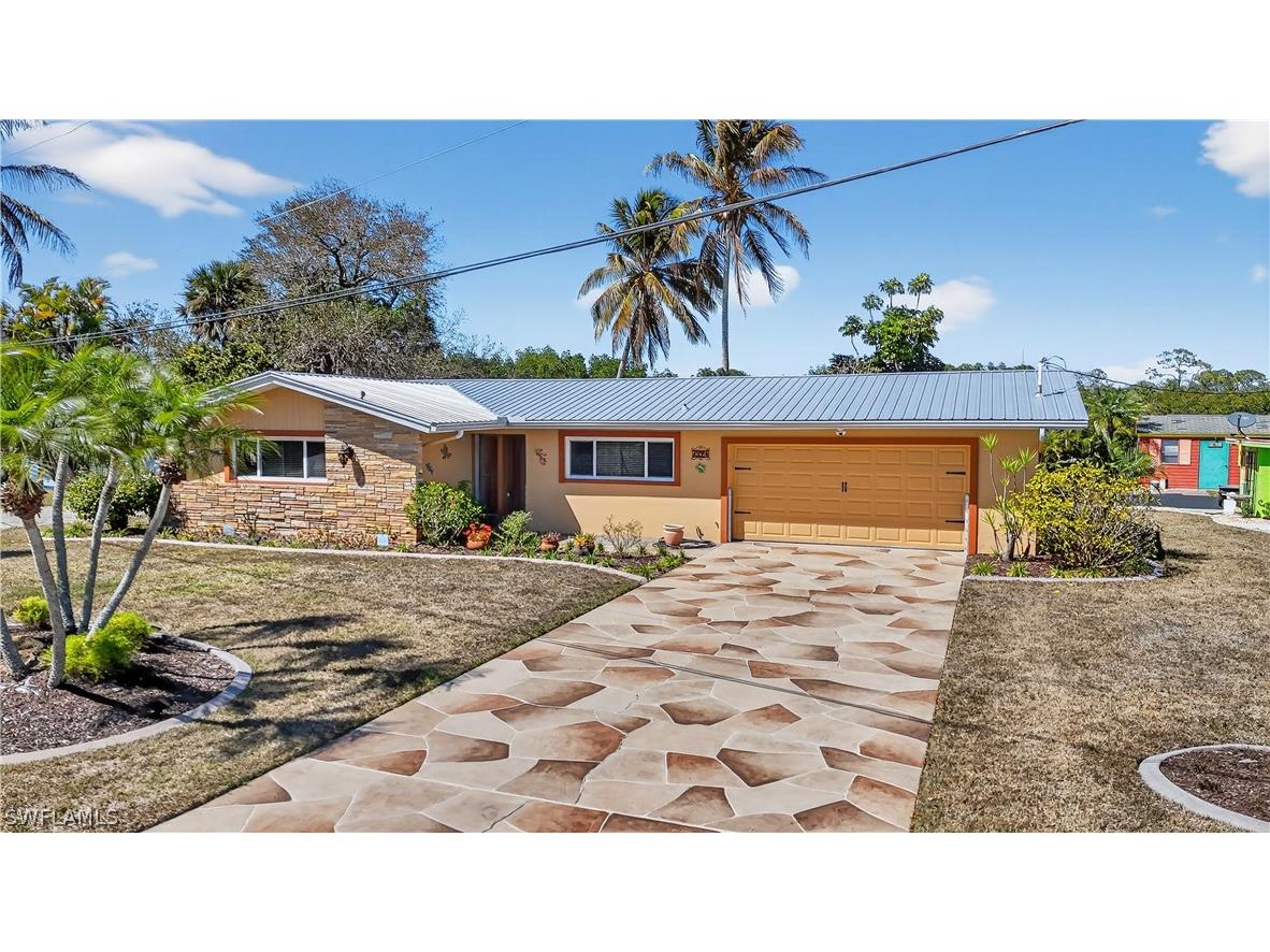 1324 Thompson Street North Fort Myers FL 33903 226008196 image50