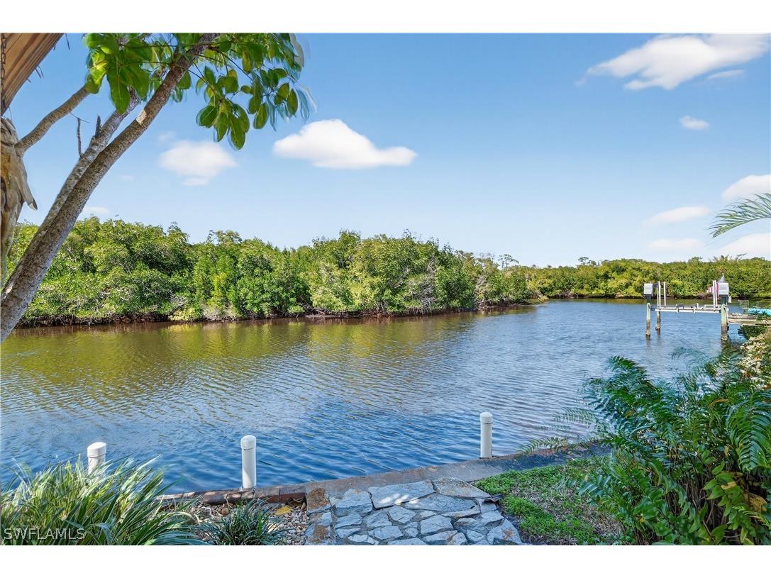 1324 Thompson Street North Fort Myers FL 33903 226008196 image7
