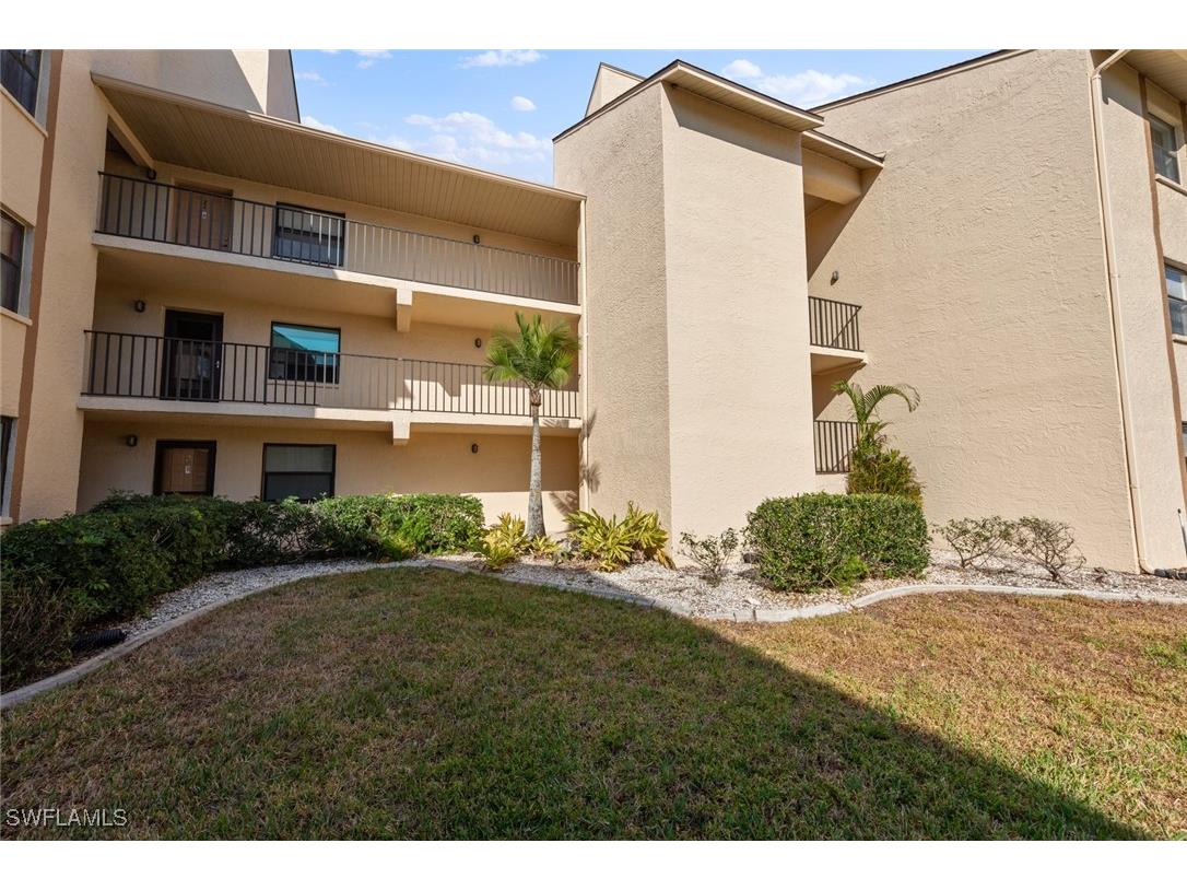 13240 White Marsh Lane #3120 Fort Myers FL 33912 225065942 image1