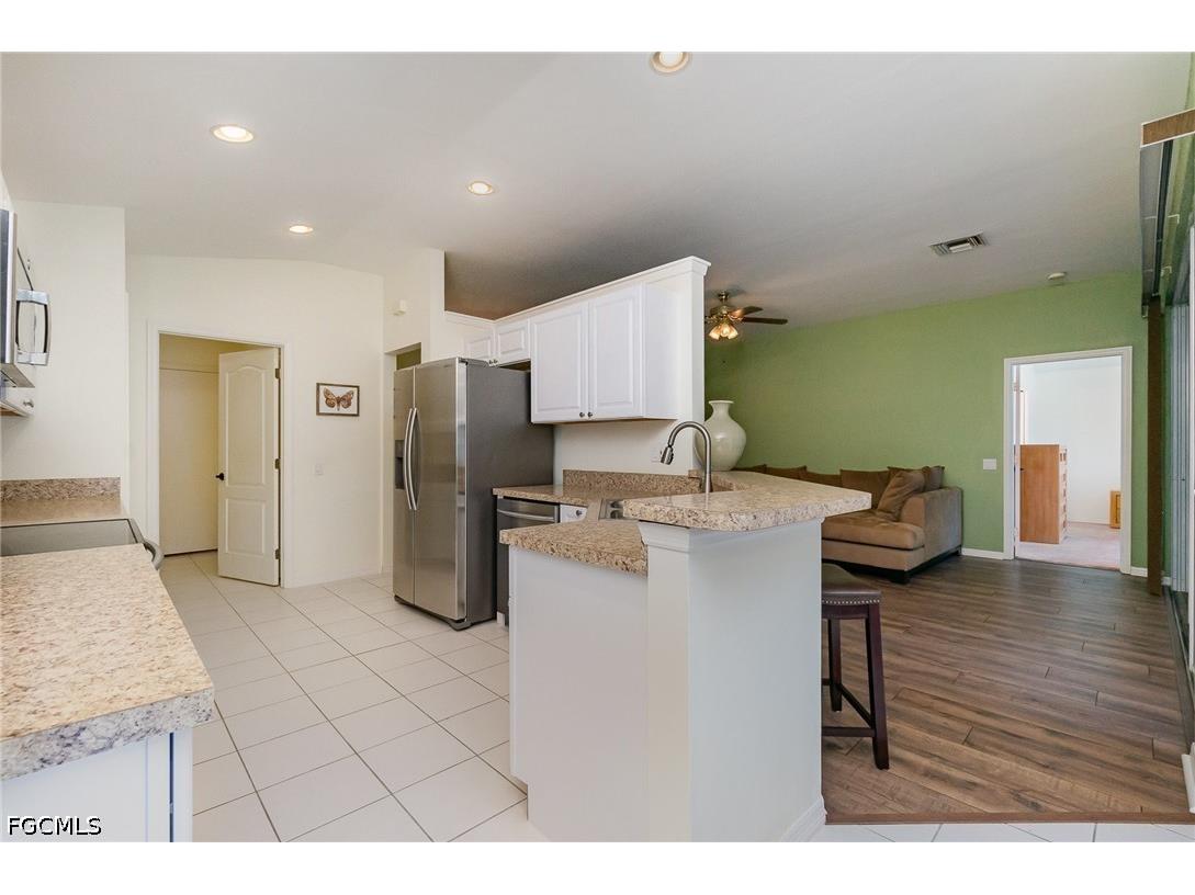 13246 Highland Chase Place Fort Myers FL 33913 2026015335 image8