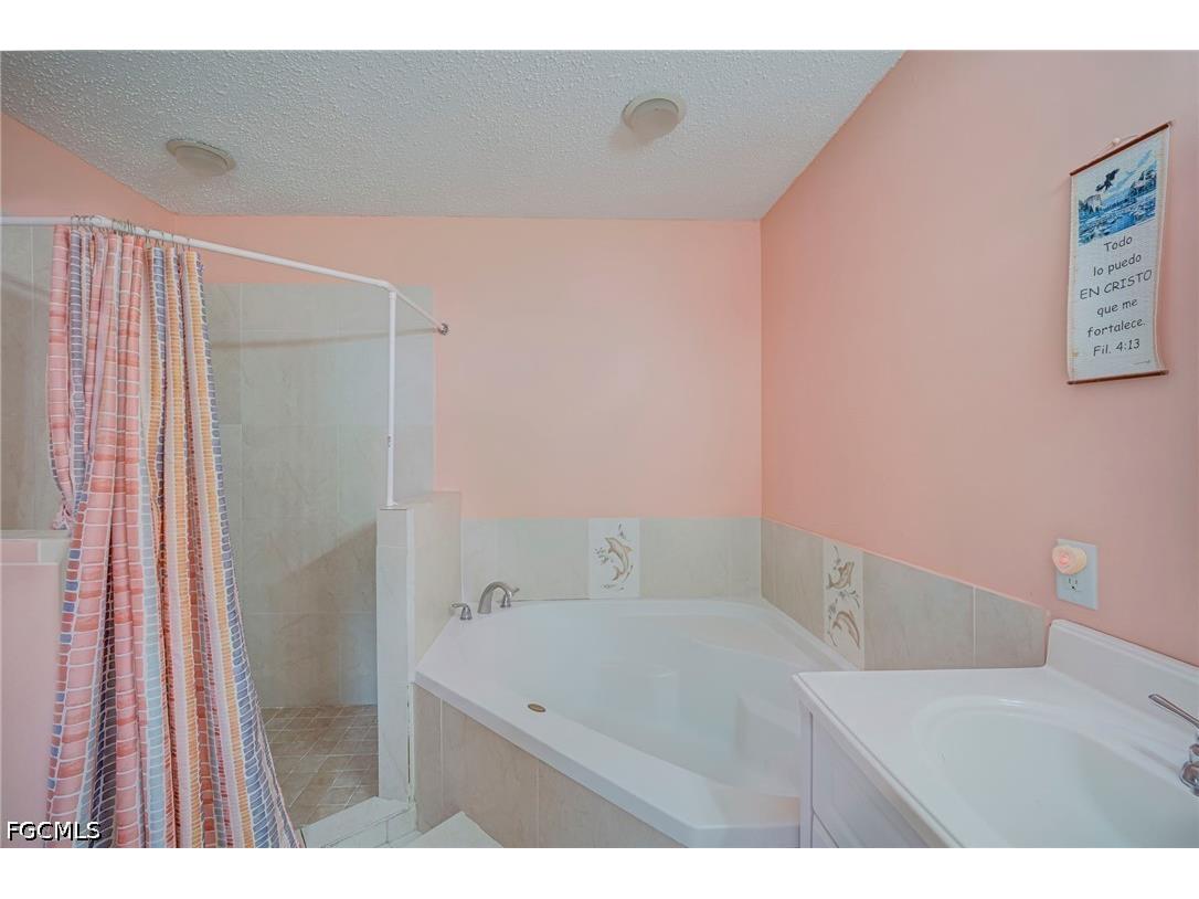 13249 5th Street Fort Myers FL 33905 2026018163 image13