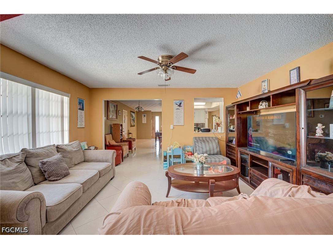 13249 5th Street Fort Myers FL 33905 2026018163 image2