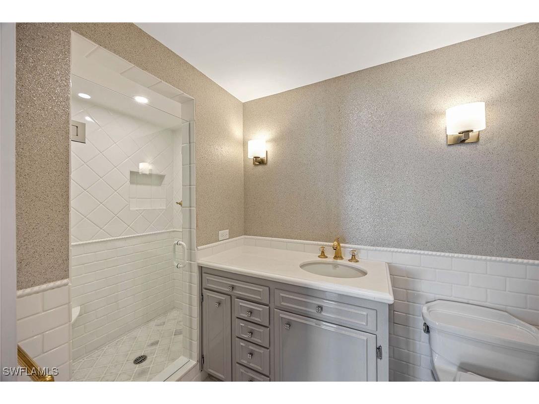 1325 7th Street S #2B Naples FL 34102 226003285 image21