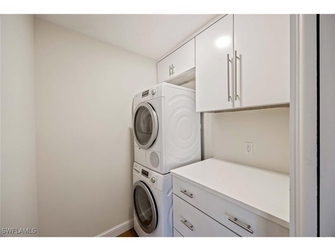 1325 7th Street S #2B Naples FL 34102 226003285 image23