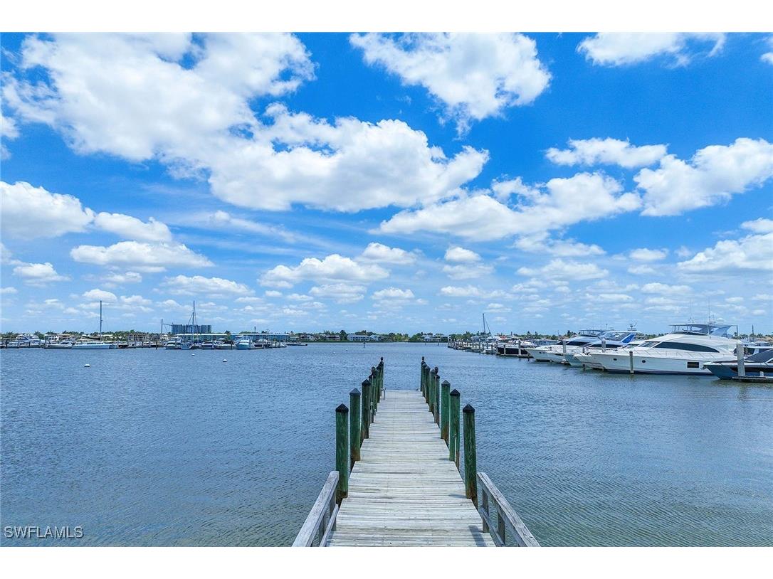 1325 7th Street S #2B Naples FL 34102 226003285 image30