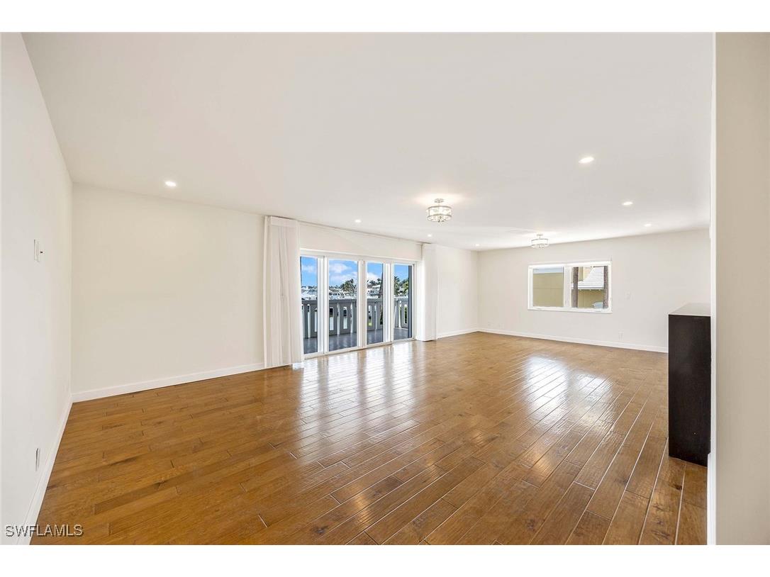 1325 7th Street S #2B Naples FL 34102 226003285 image9