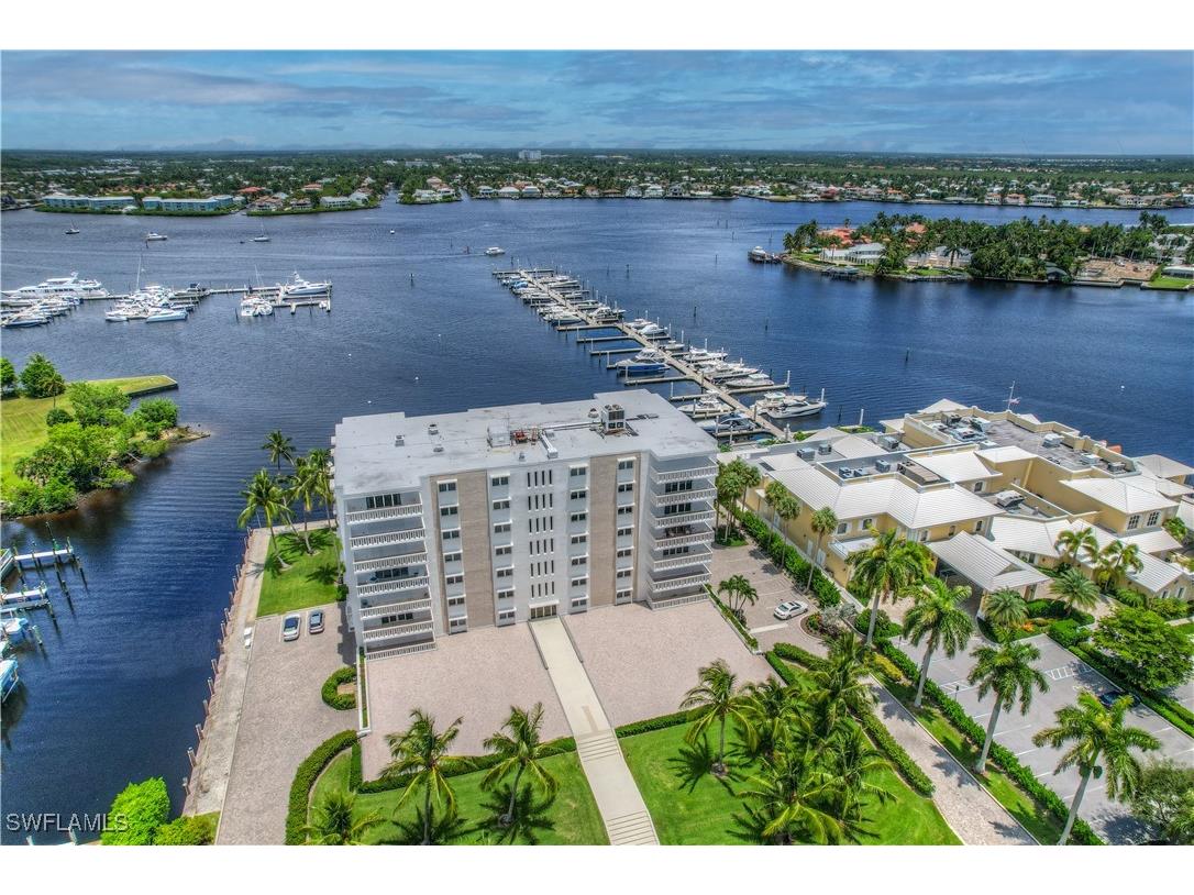 1325 7th Street S #6A Naples FL 34102 225076751 image30