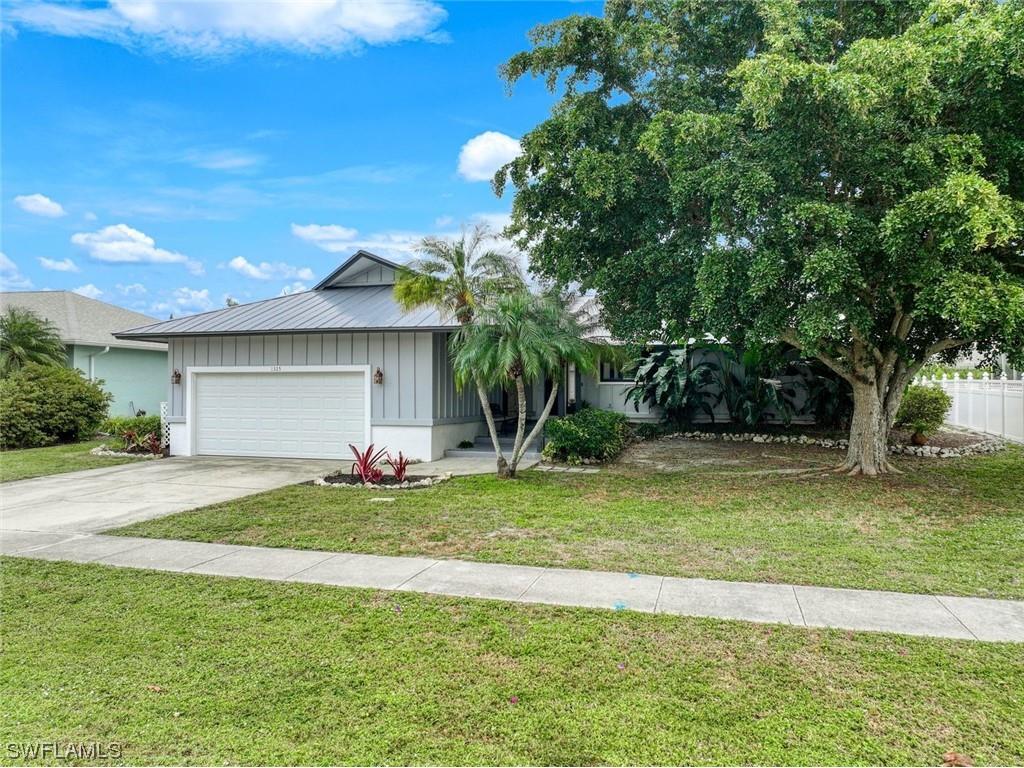 1325 Bayport Avenue Marco Island FL 34145 224001293 image1