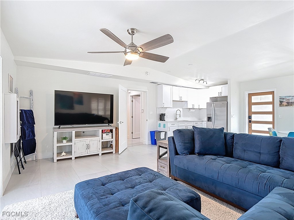 1325 Caloosa Vista Road Fort Myers FL 33901 2025013943 image43