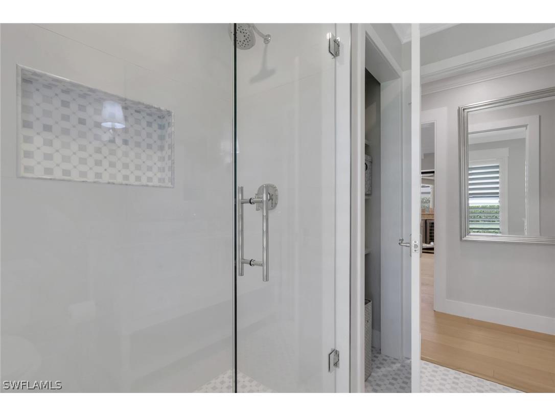 1325 Kings Way Naples FL 34104 226011995 image22