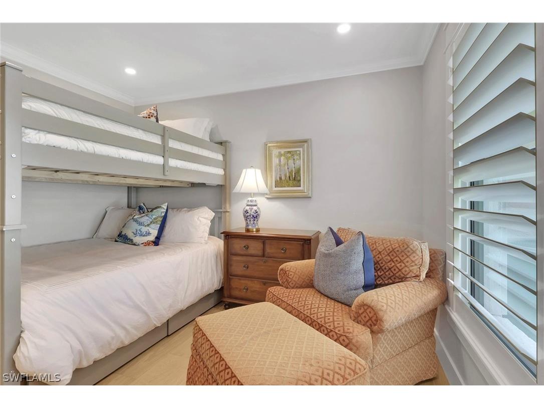 1325 Kings Way Naples FL 34104 226011995 image36