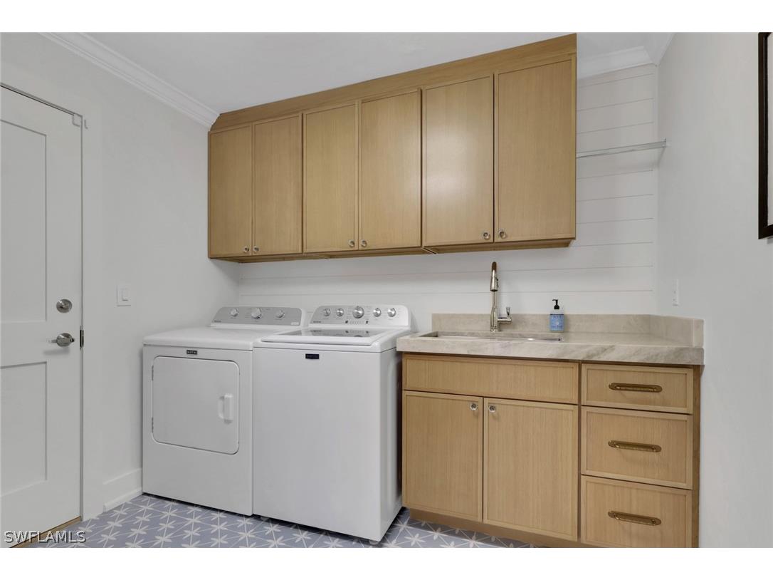 1325 Kings Way Naples FL 34104 226011995 image38