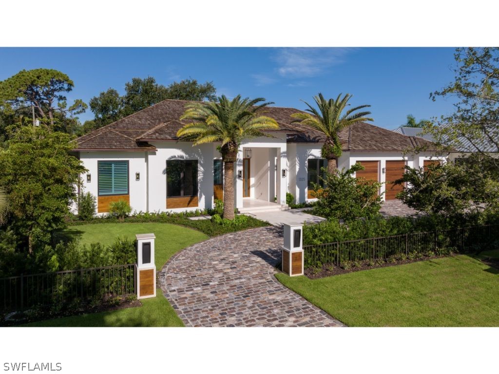 1325 Murex Drive Naples FL 34102 222050005 image1