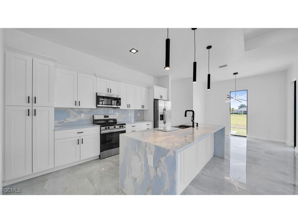 1325 NW 13th Place Cape Coral FL 33993 2025019560 image17