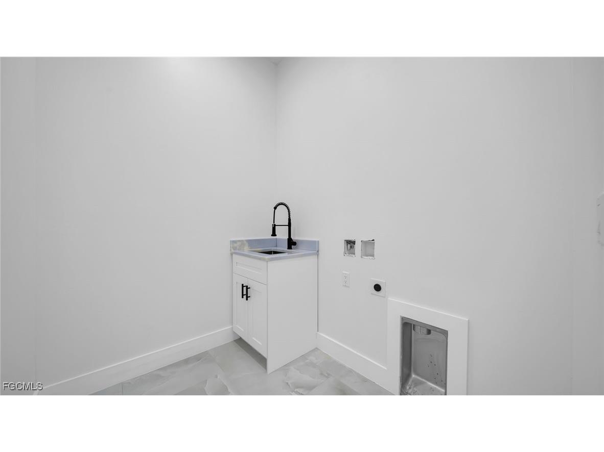 1325 NW 13th Place Cape Coral FL 33993 2025019560 image20