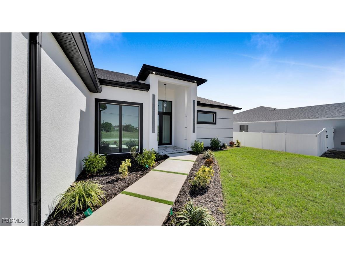 1325 NW 13th Place Cape Coral FL 33993 2025019560 image6