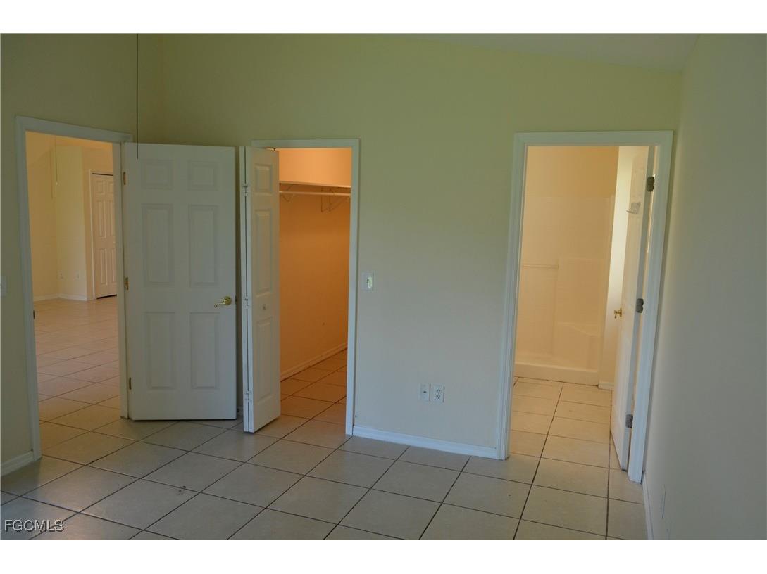 1325 SE 8th Avenue Cape Coral FL 33990 2025010244 image11