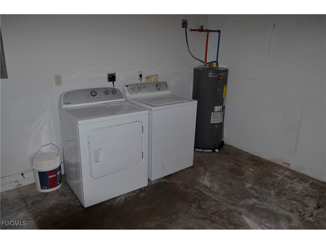 1325 SE 8th Avenue Cape Coral FL 33990 2025010244 image17