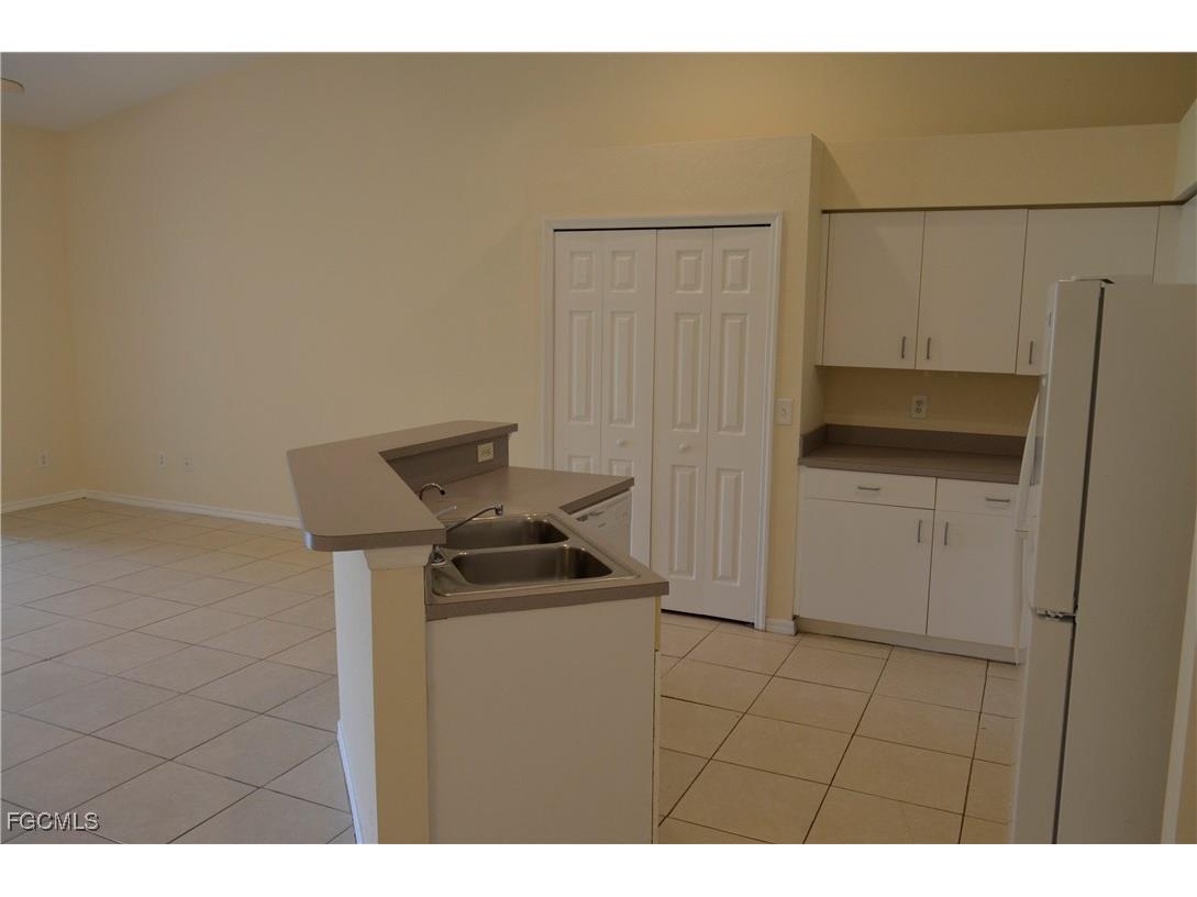 1325 SE 8th Avenue Cape Coral FL 33990 2025010244 image5