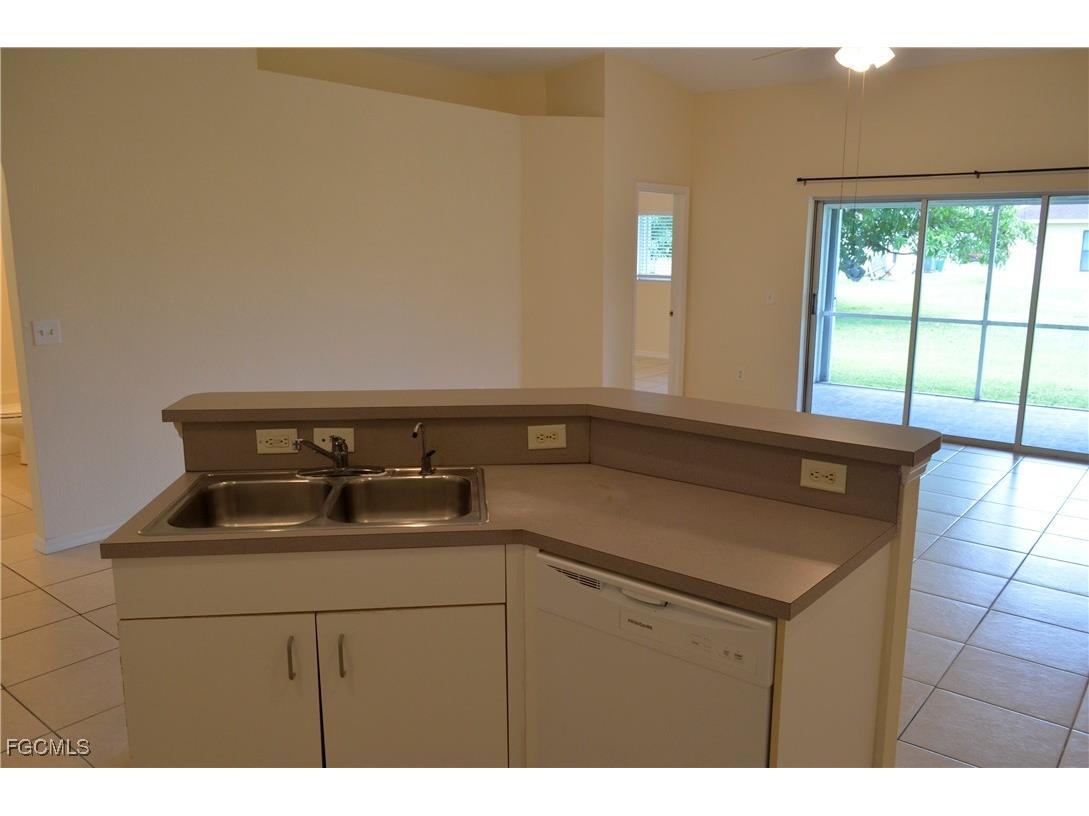 1325 SE 8th Avenue Cape Coral FL 33990 2025010244 image6