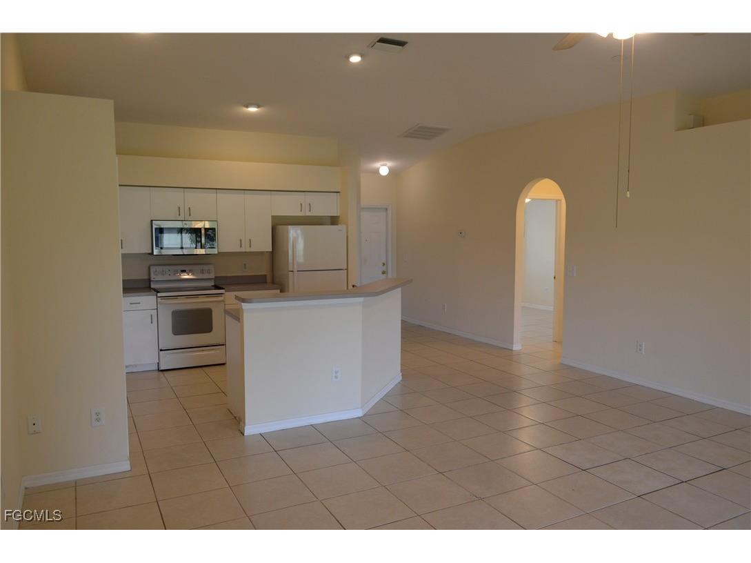 1325 SE 8th Avenue Cape Coral FL 33990 2025010244 image7