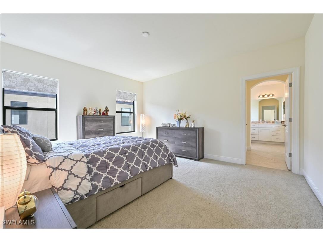 1326 Kendari Terrace Naples FL 34113 225041447 image18