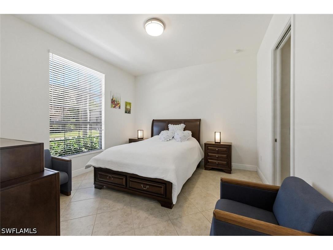 1326 Kendari Terrace Naples FL 34113 226021777 image11