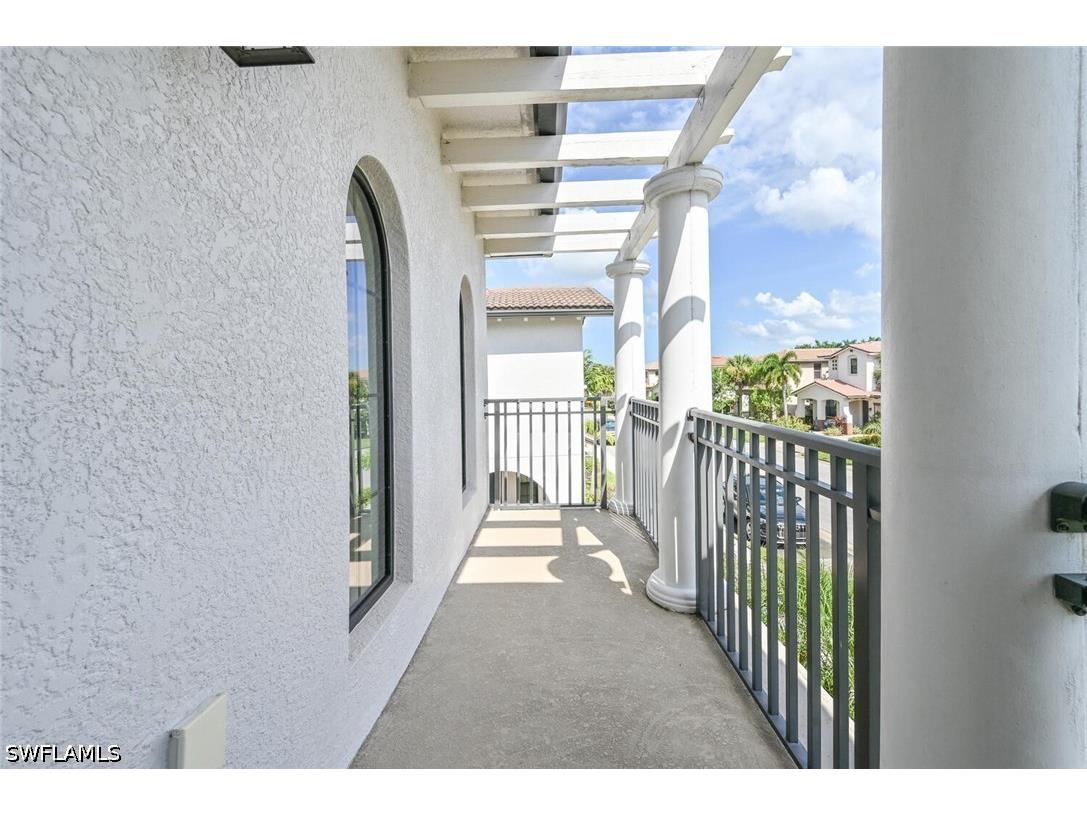 1326 Kendari Terrace Naples FL 34113 226021777 image16