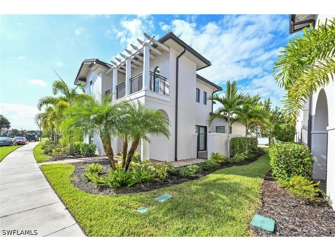 1326 Kendari Terrace Naples FL 34113 226021777 image25