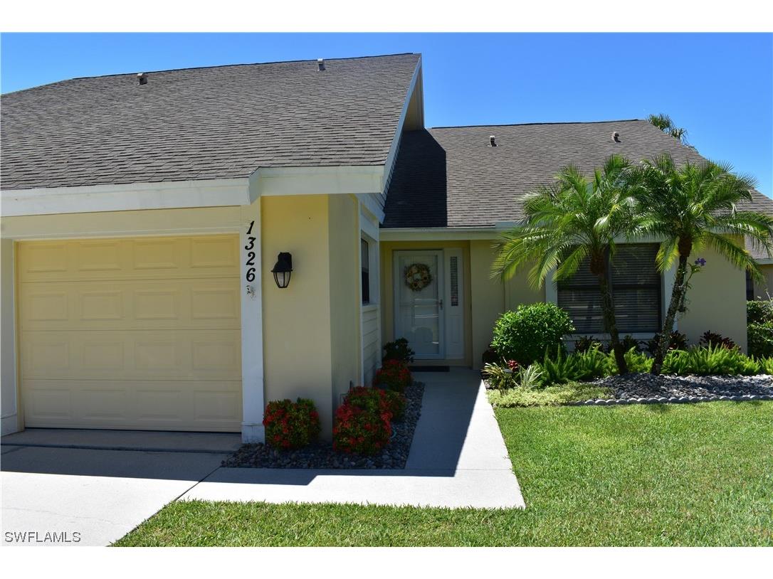 1326 Park Lake Drive #29-R Naples FL 34110 223043599 image1