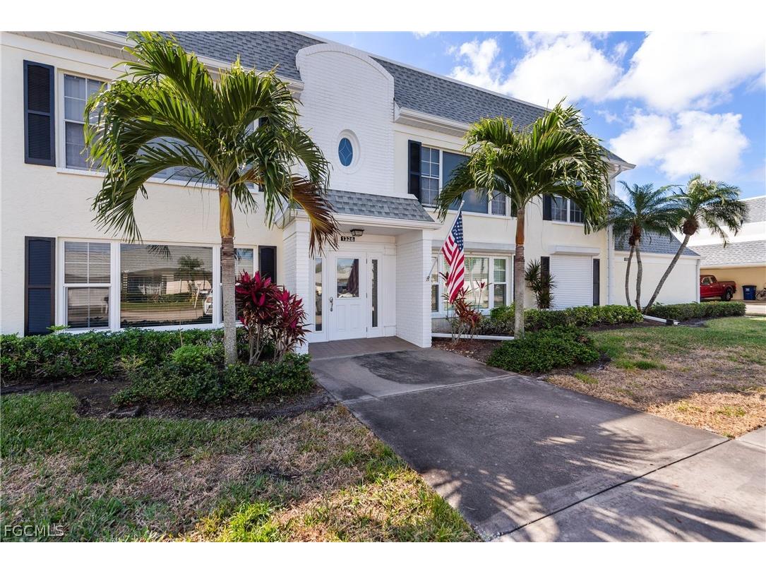1326 S Brandywine Circle #1 Fort Myers FL 33919 2026006211 image1