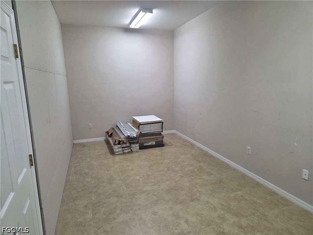 1326 SE 47th Street Cape Coral FL 33904 2026017118 image17