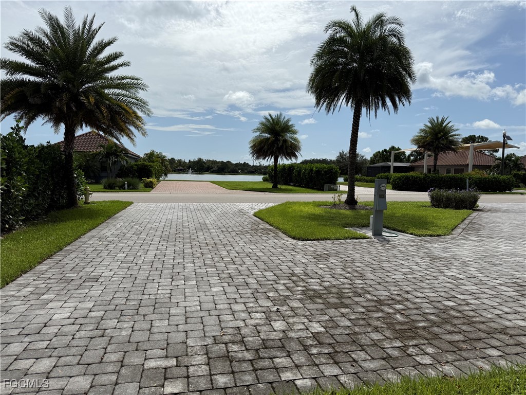 13268 Golden Palms Circle Fort Myers FL 33913 2025007240 image11