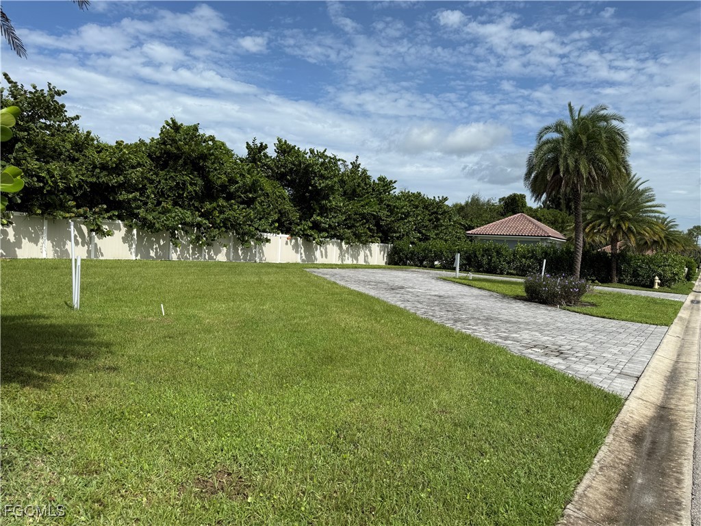 13268 Golden Palms Circle Fort Myers FL 33913 2025007240 image12