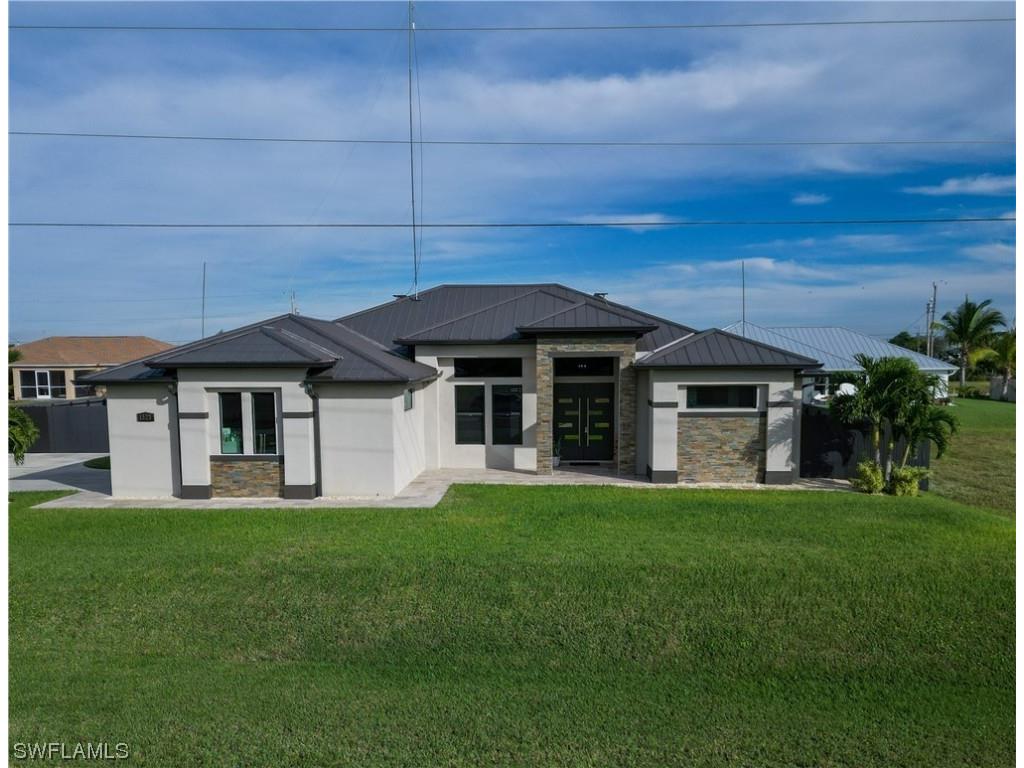 1327 Chiquita Boulevard N Cape Coral FL 33993 223093739 image1