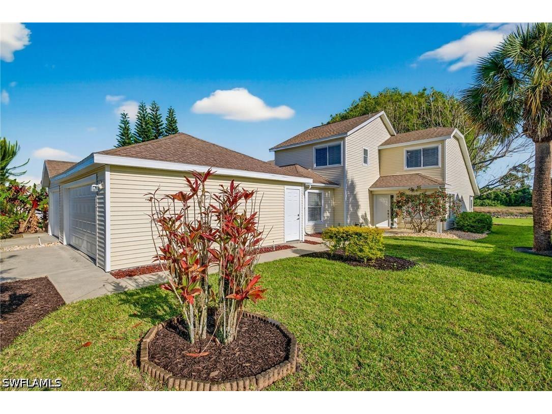 1327 Monarch Circle #11 Naples FL 34116 226013743 image1