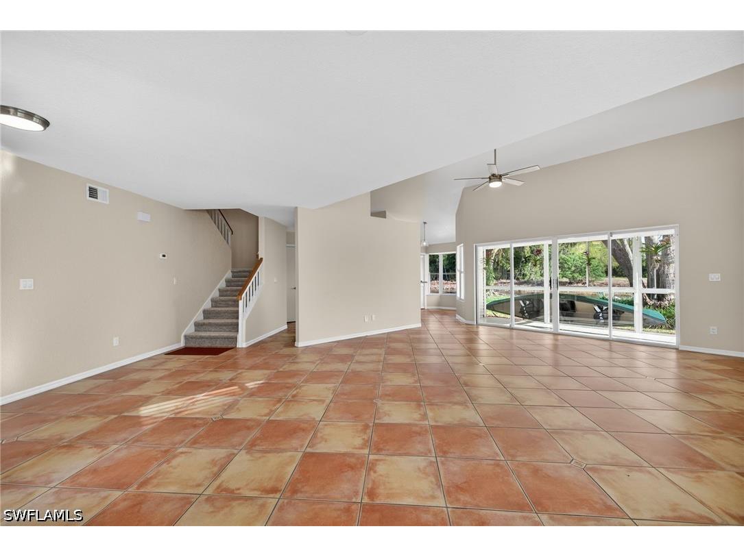 1327 Monarch Circle #11 Naples FL 34116 226013743 image8