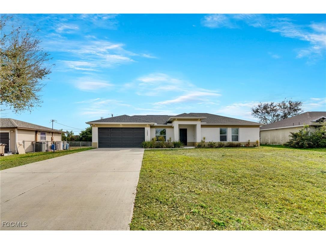 1327 NE 12th Avenue Cape Coral FL 33909 2026005620 image1
